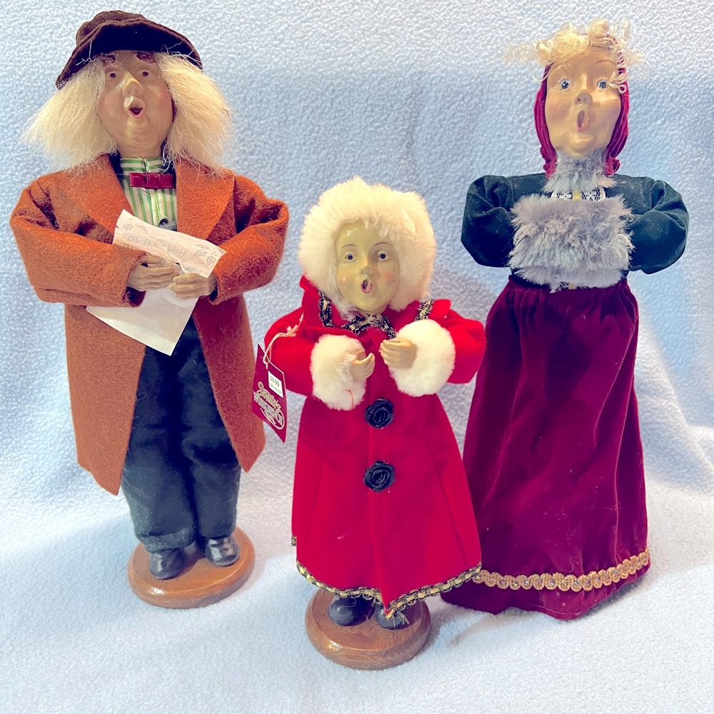 Santa’s Workbench Collection Carolers Set of 3